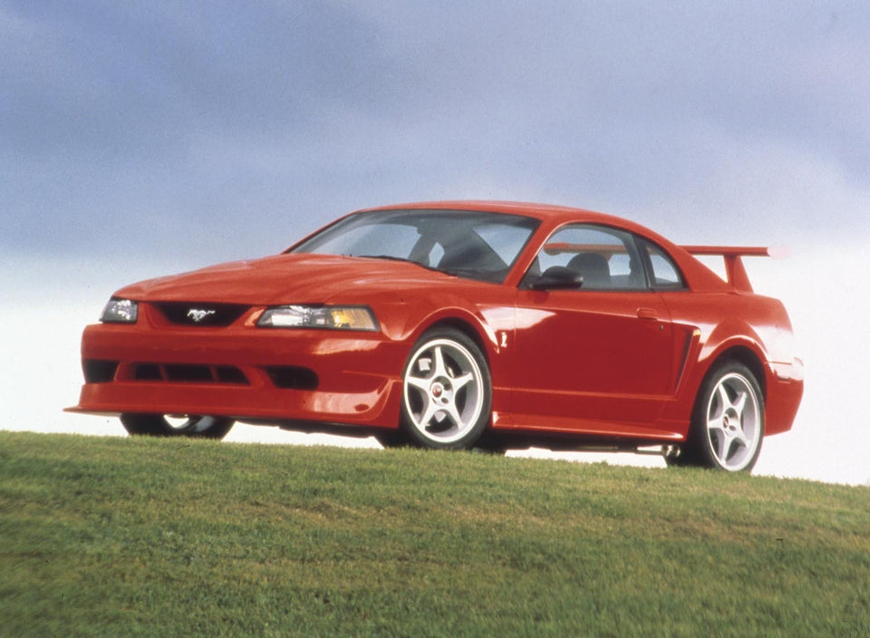 2002 Ford SVT Mustang Cobra  0401-2415