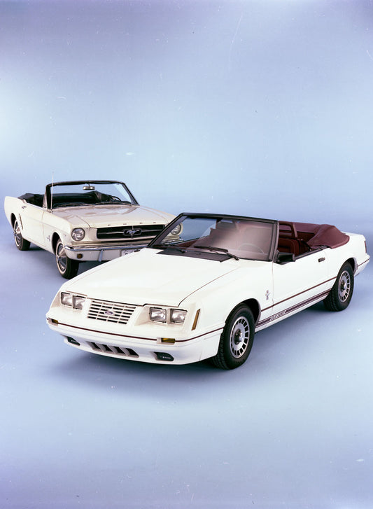 1984 Ford Mustang Convertible  0401-3714