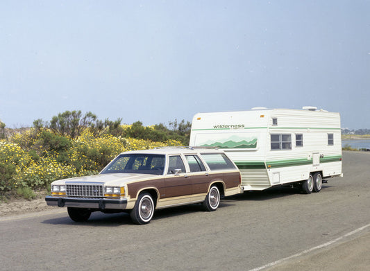 1984 Ford LTD Crown Victoria Wagon  0401-3716