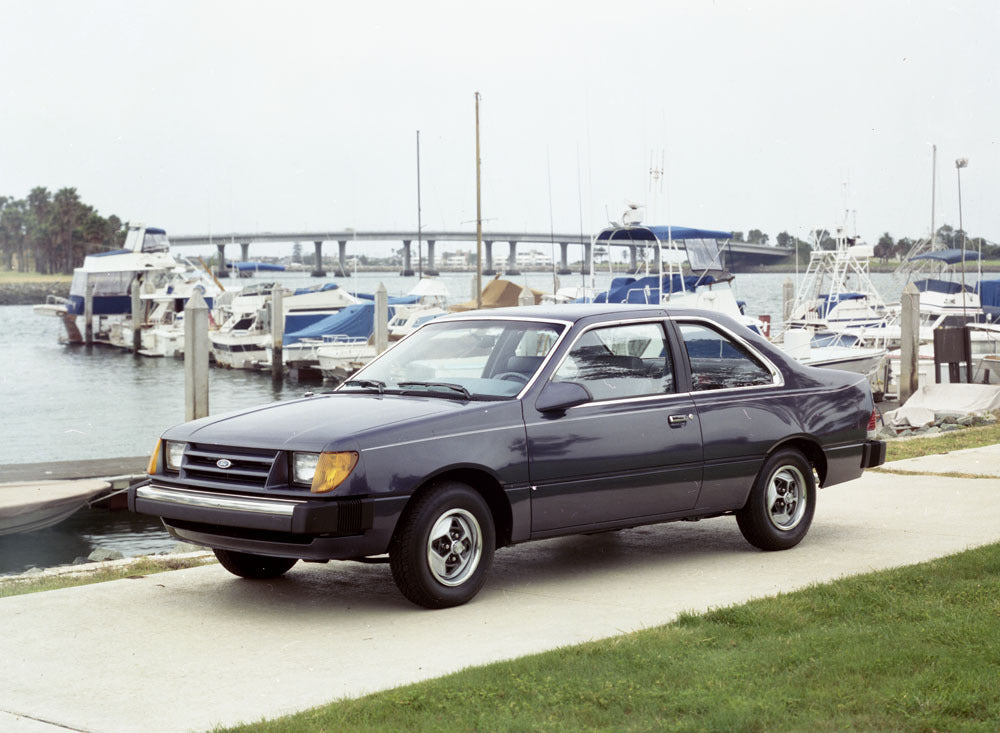 1984 Ford Tempo L 0401-3718