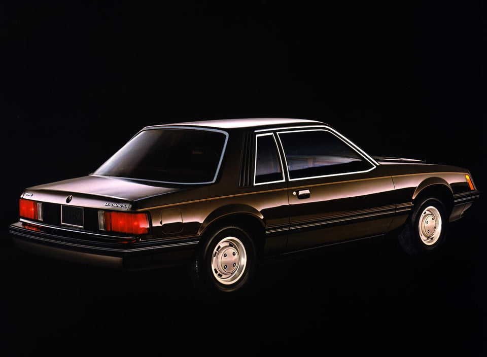 1982 Ford Mustang L  0401-3990