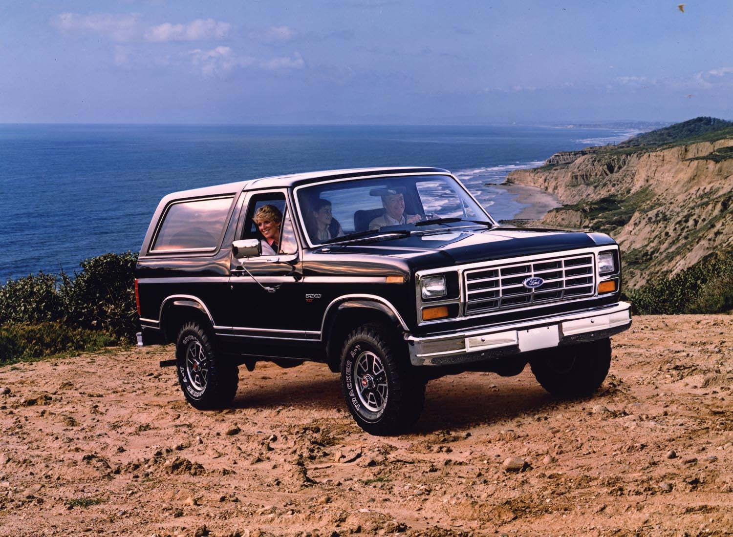 1983 Ford Bronco XLT  0401-4024