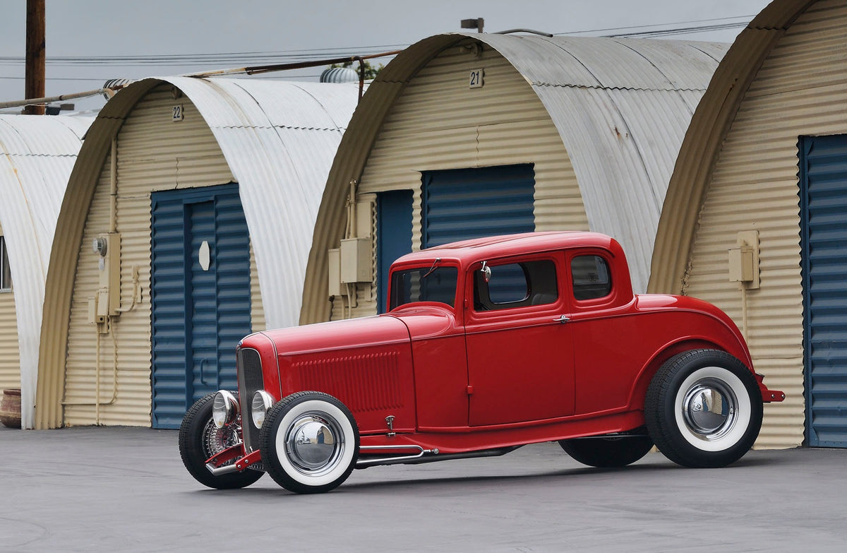 1932 Ford 5-window hot rod