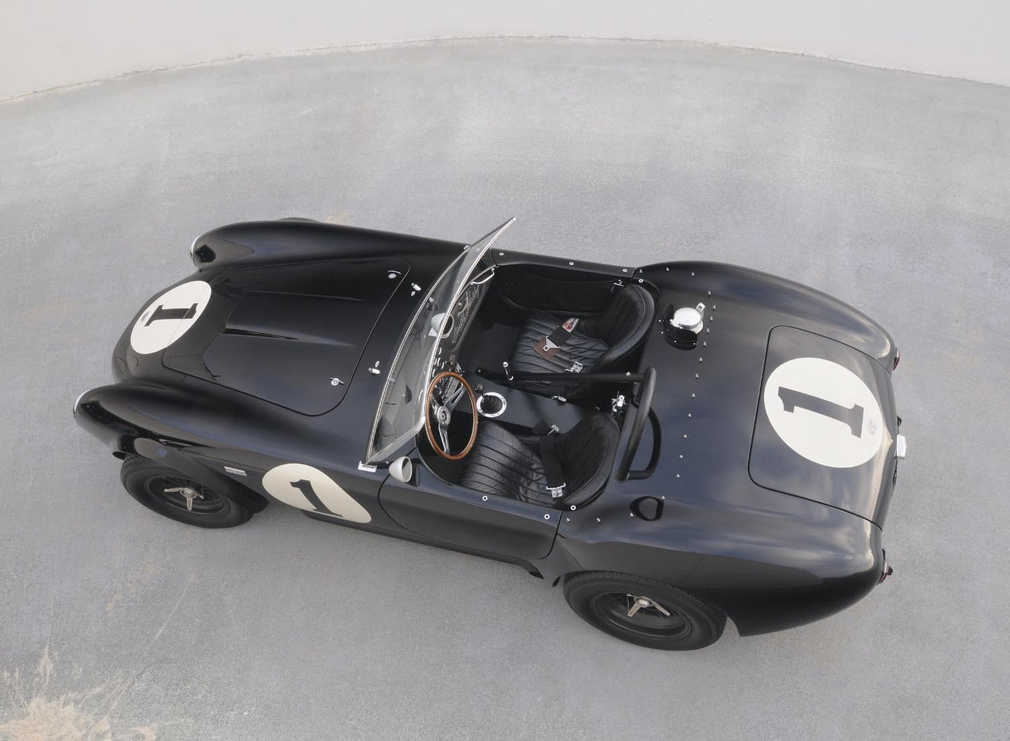 1962 Cobra, CSX 2001, Rear 3-4, left side, very high, on ramp 0401-5022
