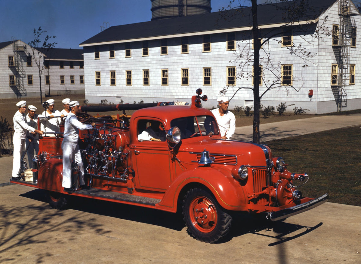 1941 Ford Rouge Naval Service School fire truck