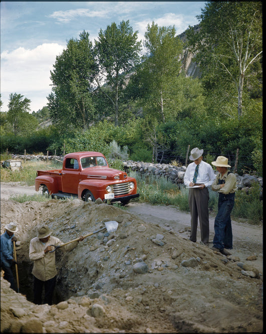 1948 Ford F 1 pickup truck 0401-5822