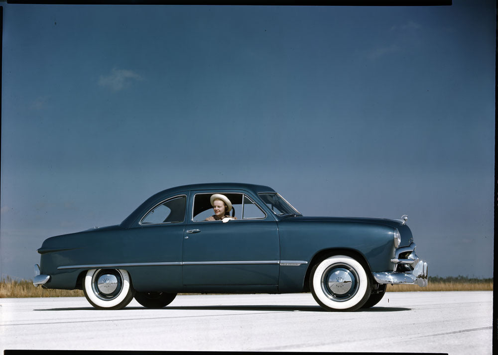 1949 Ford Club Coupe  0401-5860