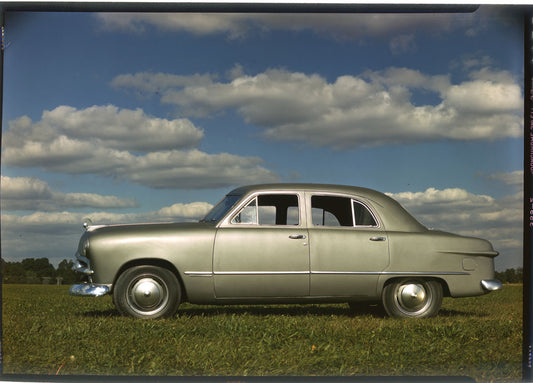 1949 Ford four door prototype  0401-5877