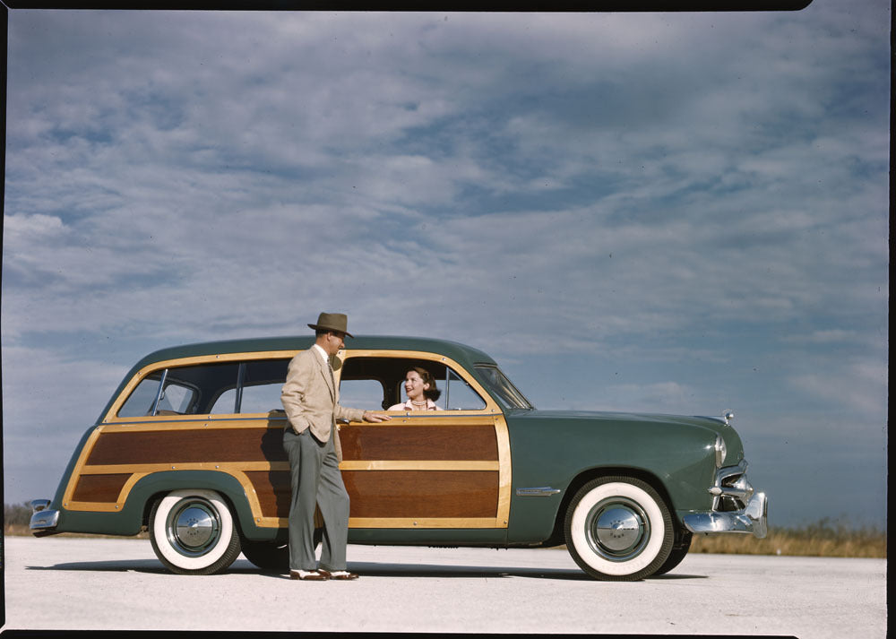 1949 Ford station wagon  0401-5908