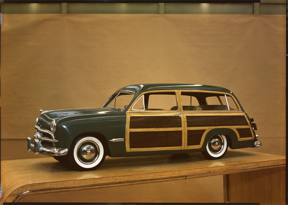 1949 Ford station wagon quarter scale model  0401-5910