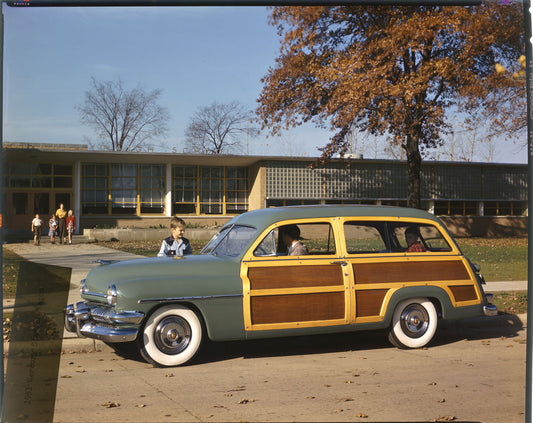 1951 Mercury station wagon 0401-6096