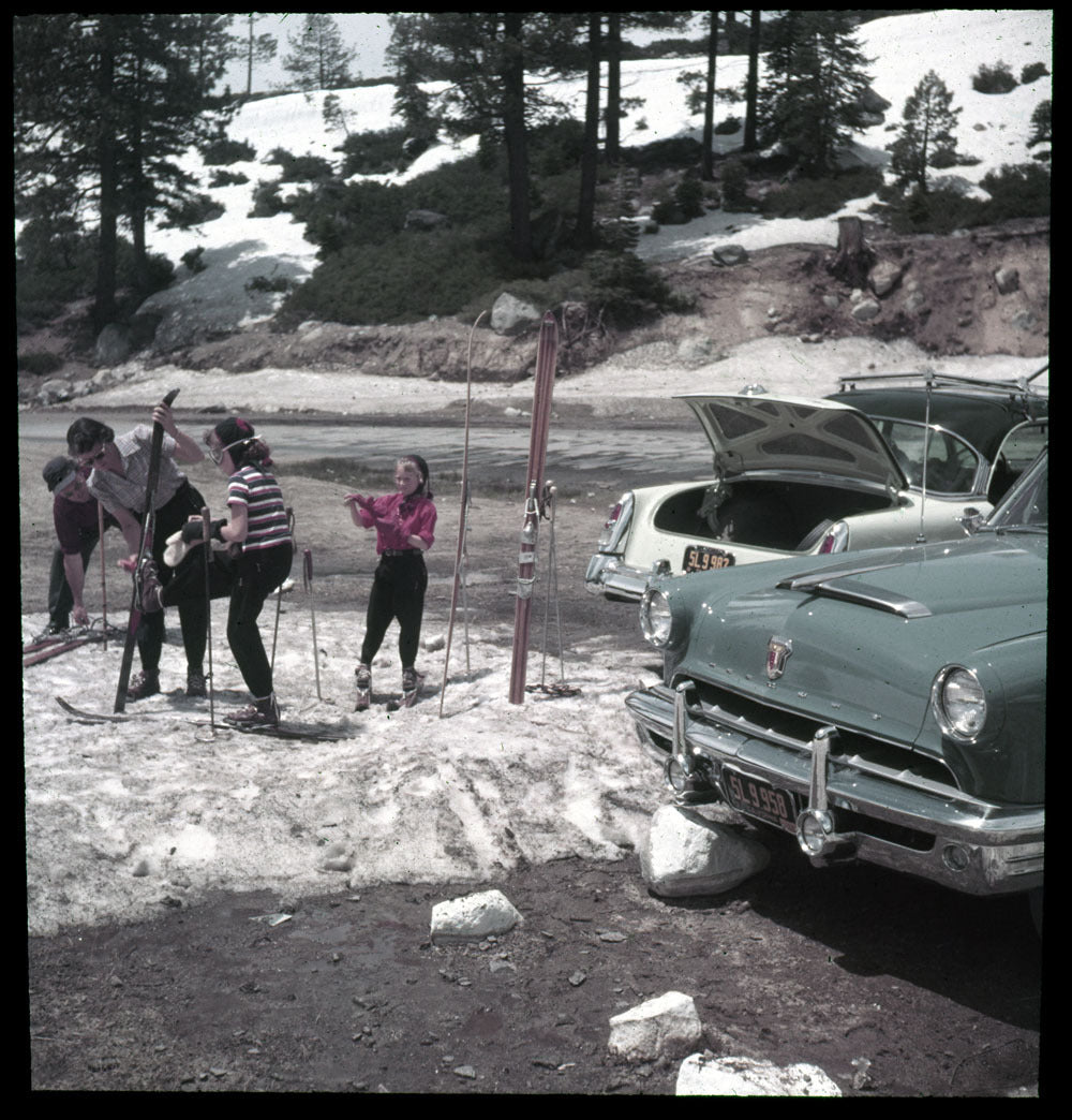 1952 Mercury with family 0401-6191