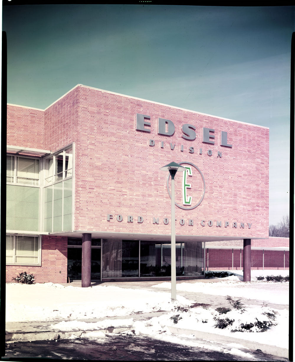 1957 Edsel Division Building entrance 0401-6756