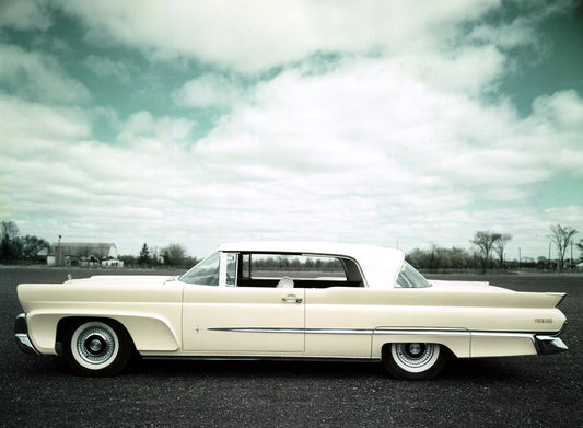 1958 Lincoln Premiere two door hardtop 0401-7086