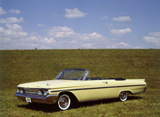 1961 Mercury Monterey convertible  0401-7454