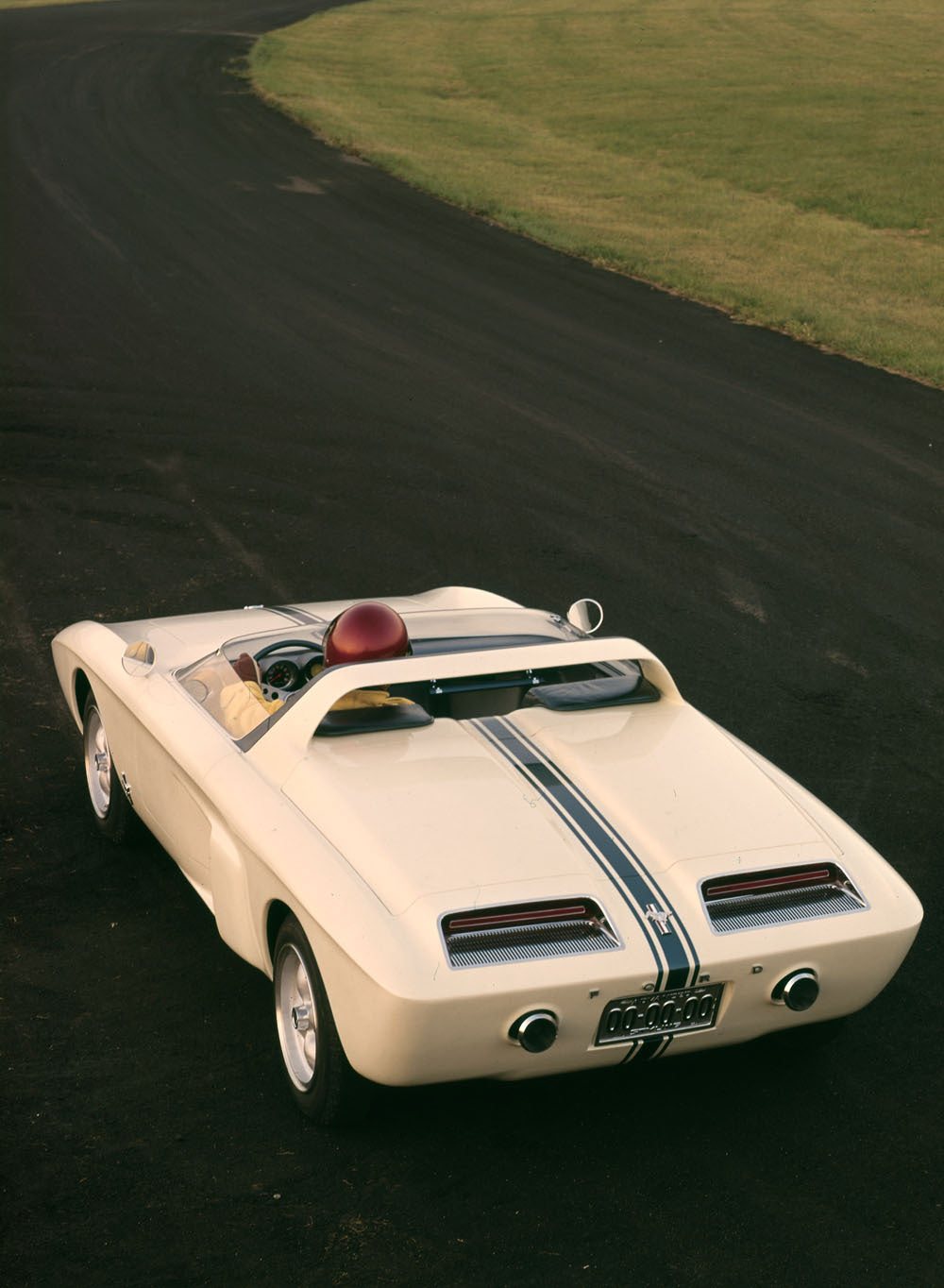 1962 Ford Mustang I concept car 0401-7488