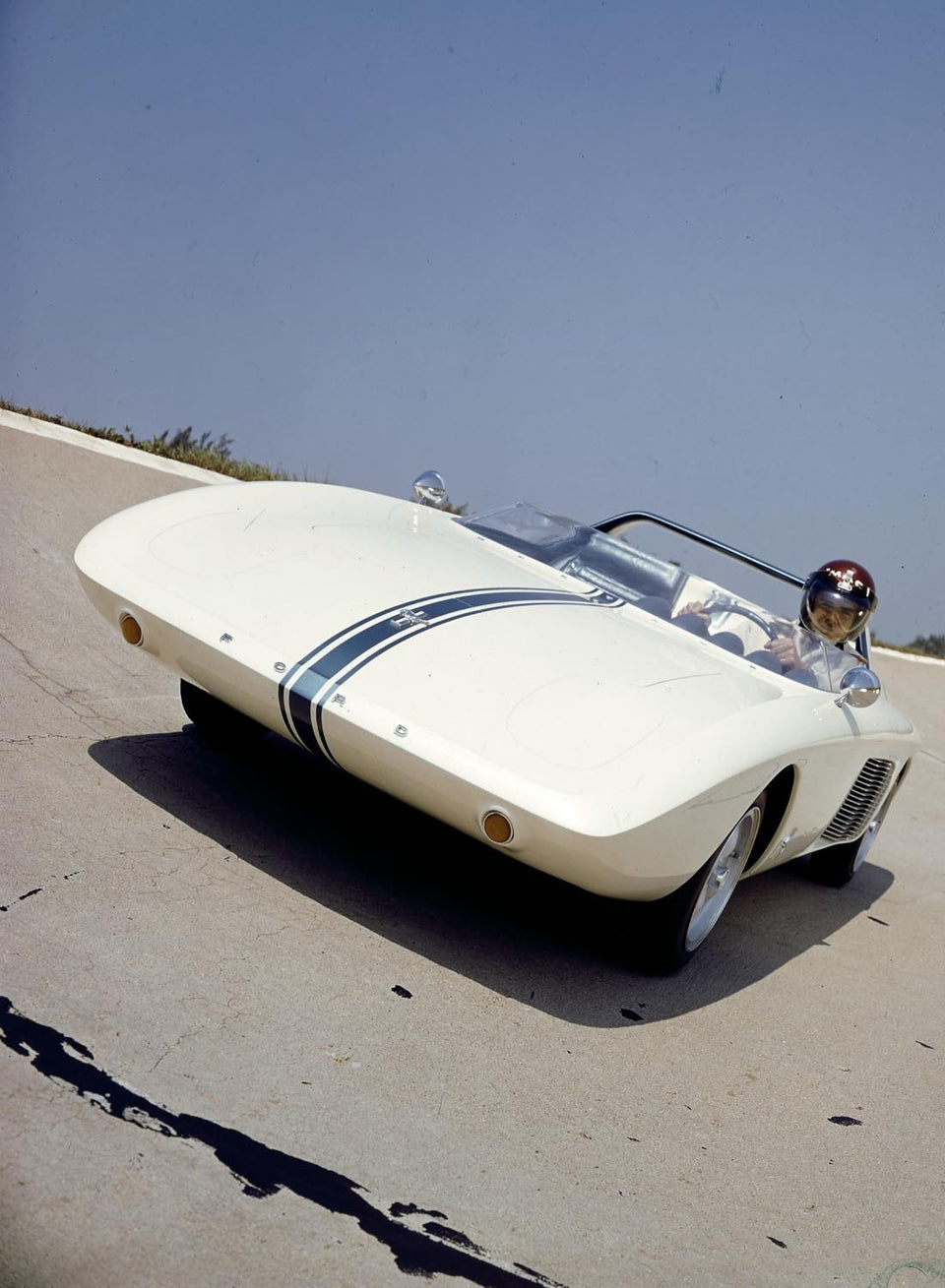 1962 Ford Mustang I concept car  0401-7489