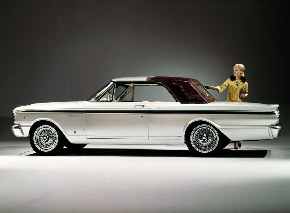 1963 Ford Fairlane 500 Starburst Landau concept ca 0401-7545