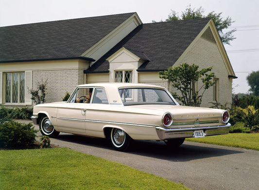 1963 Ford Galaxie two door sedan 0401-7582