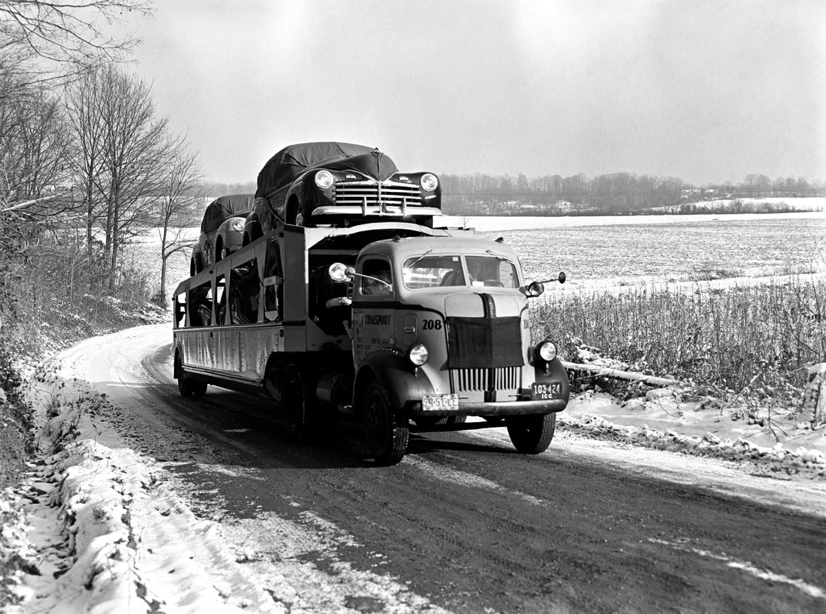 1945 Ford new car delivery