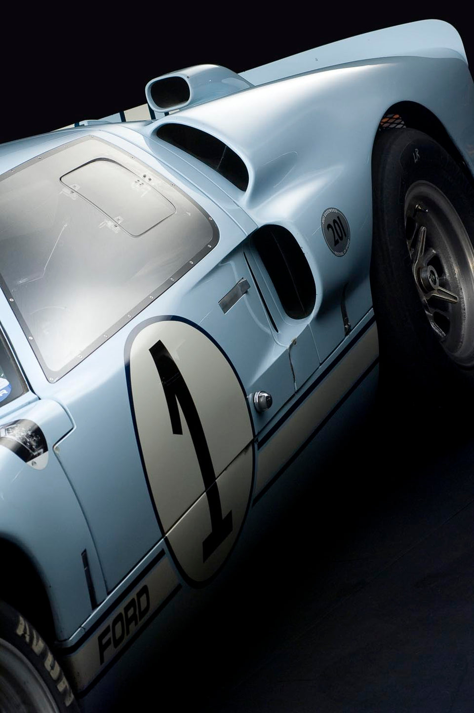 1966 Ford GT40 Mk II P/1015 Rear Detail 0402-5224