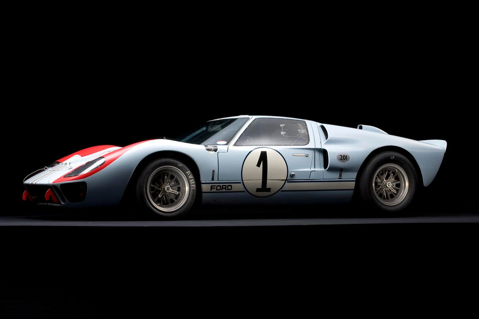 1966 Ford GT40 Mk II P/1015 0402-5233