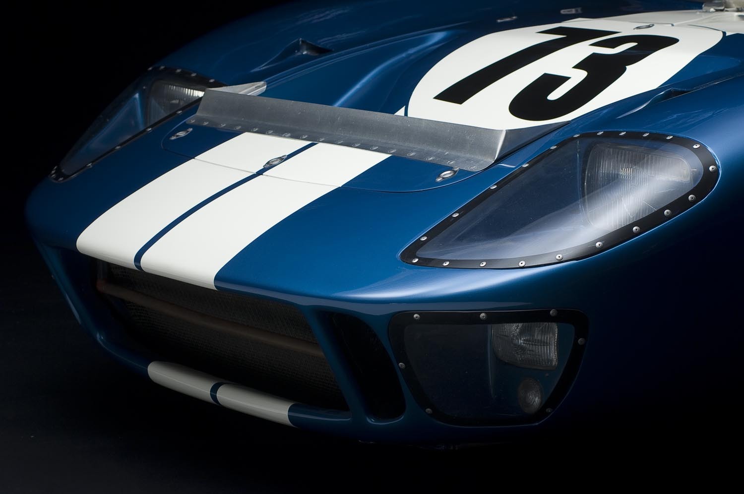 GT40 P103  0402-5253