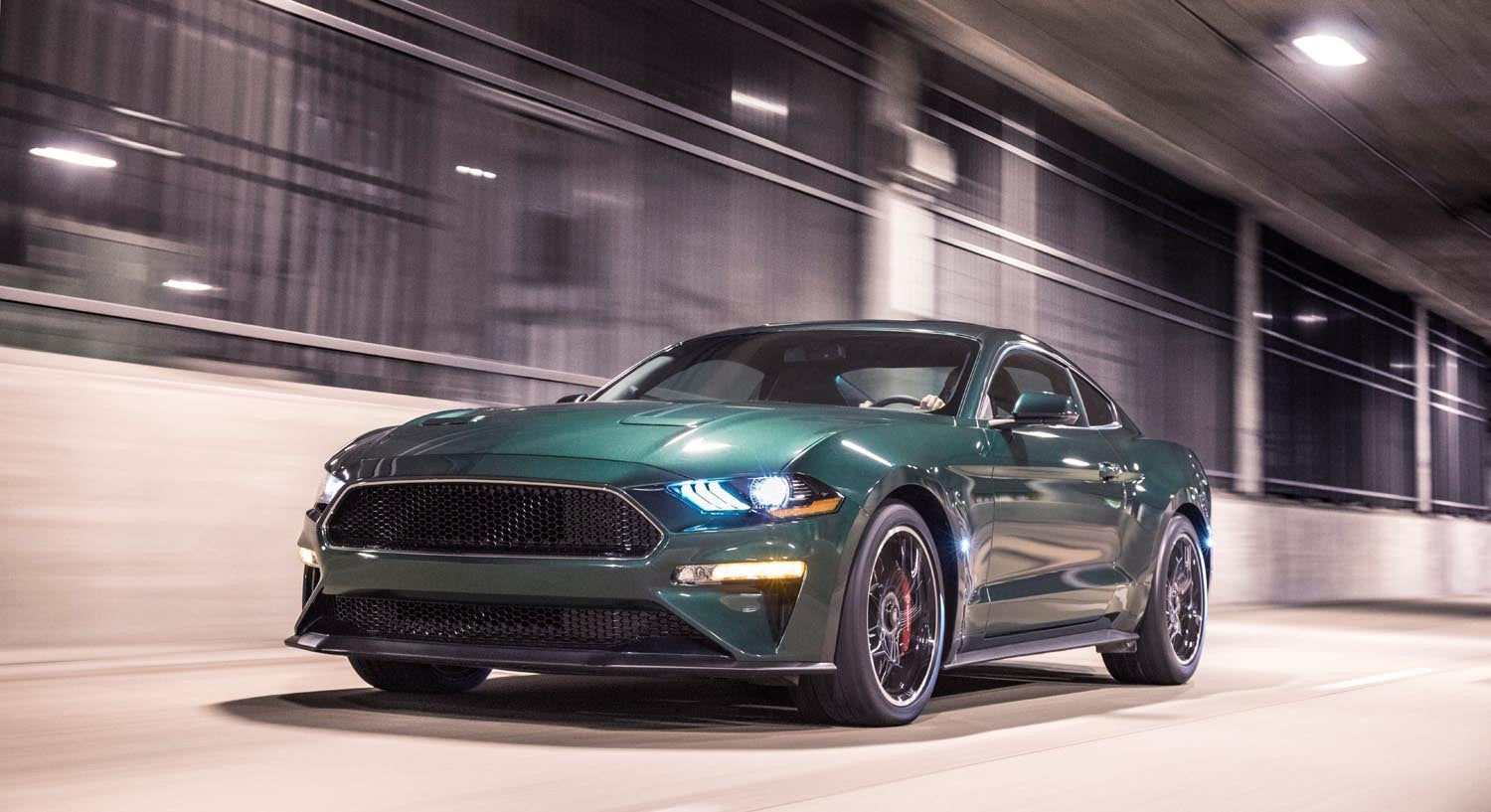 2019 MUSTANG Bullitt  0404-4875