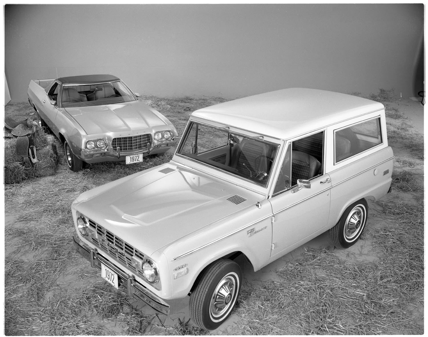 Ford Bronco  0404-5046