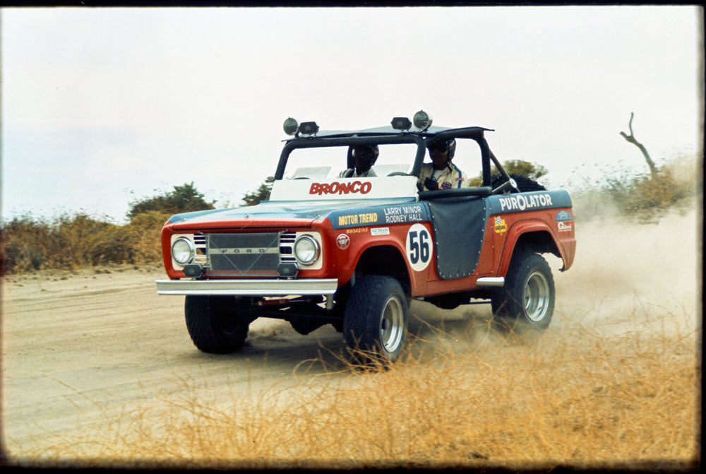 Ford Bronco  0404-5245