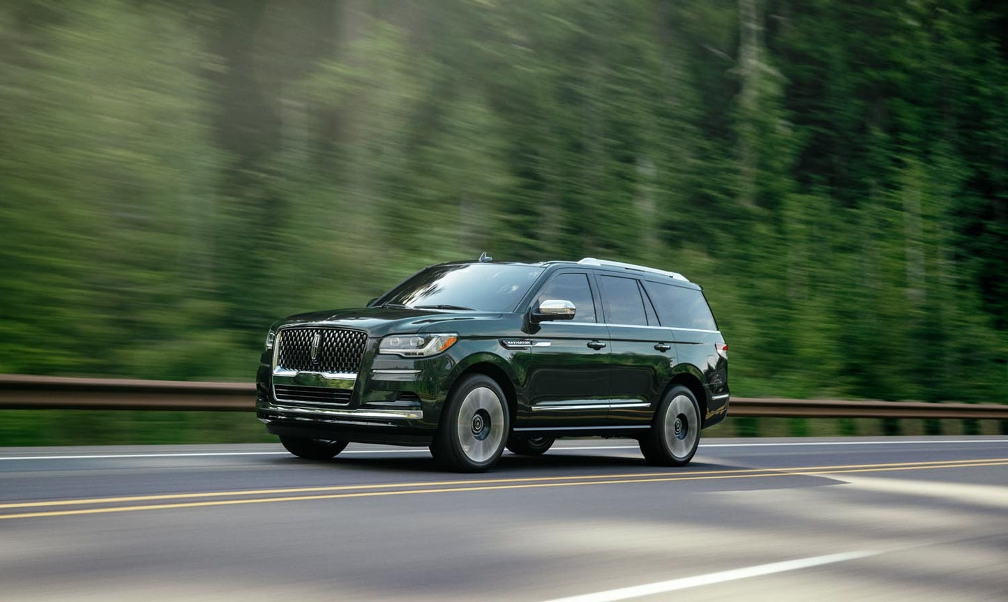 2022 Lincoln Navigator  0404-7052