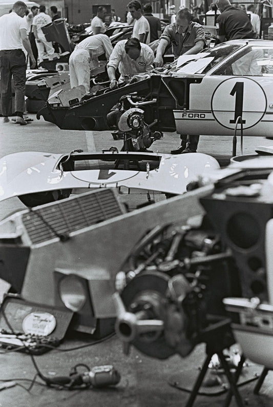 1966 Le Mans - Miles / Hulme (Ford Mk II) 0999-0008