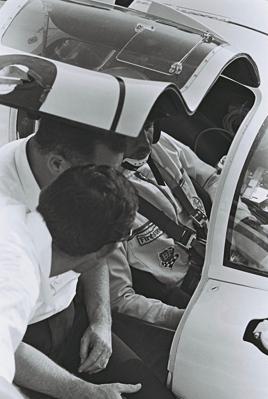 1966 Le Mans  0999-0011