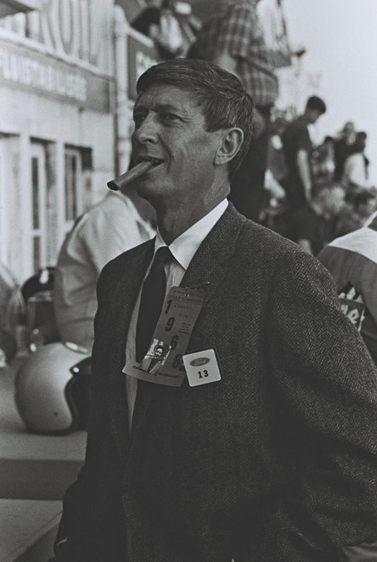 1966 Le Mans - Leo Beebe (Ford Motor Co. Special Vehicles at the 1966 Le Mans)  0999-0013