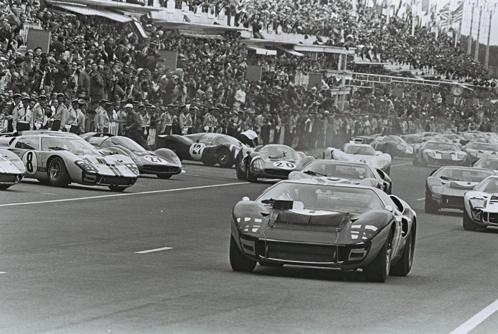 1966 Le Mans - Hill / Muir / *Thompson (Ford Mk II) 0999-0105
