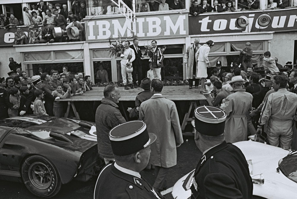 1966 Le Mans - Champions Photo  0999-0133