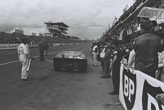 1966 Le Mans - McLaren / Amon (Ford Mk II) 0999-0149
