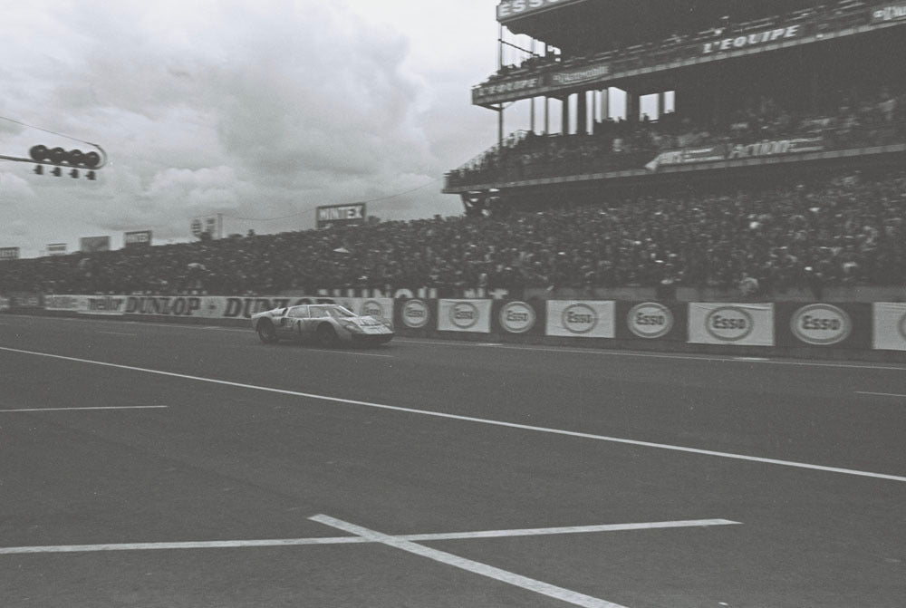 1966 Le Mans - Miles / Hulme (Ford Mk II) 0999-0172