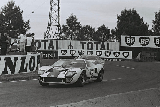 1966 Le Mans - Scott / Revson (Ford GT40) 0999-0213