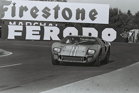 1966 Le Mans - Miles / Hulme (Ford Mk II) 0999-0215