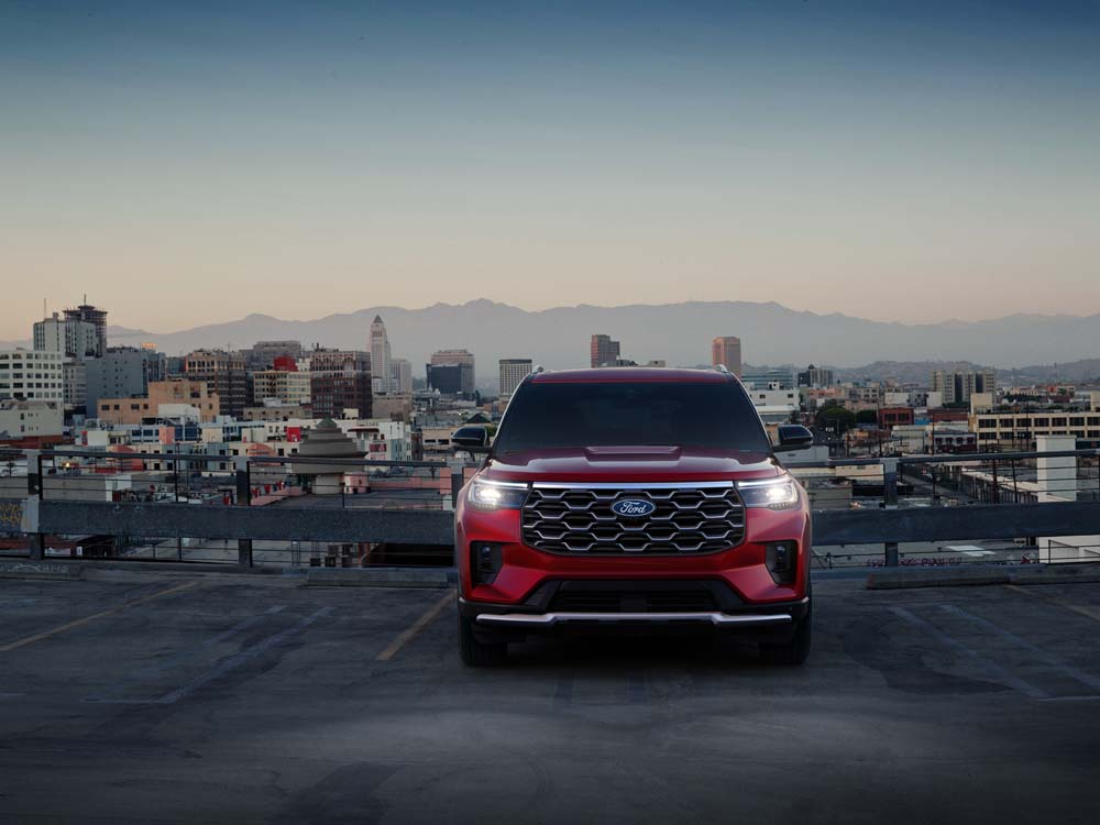 2027 Ford Explorer Platinum 2027-0014