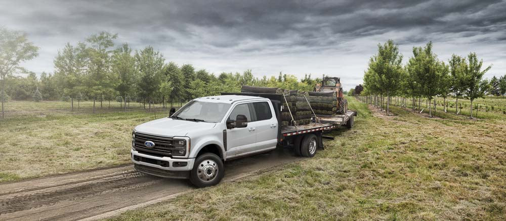 2027 Ford F-450 Platinum 2027-0037