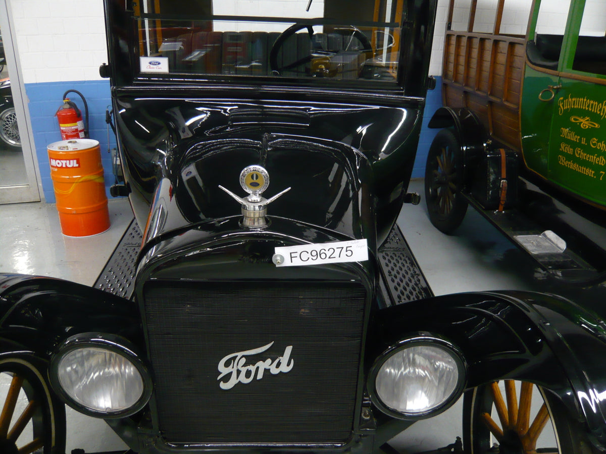 This archival image documents the 1927 Ford Model T and is preserved in the Ford Heritage Vault as part of Ford Motor Company's historic photographic archive. Free for personal, non-commercial use. Ford Heritage Vault reference AR-2024-9.2.6.