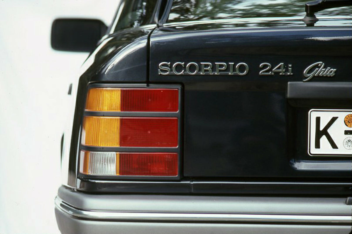 This archival image documents the 1986 Ford Scorpio Mark I 2.4i Ghia taillight closeup and is preserved in the Ford Heritage Vault as part of Ford Motor Company's historic photographic archive. Free for personal, non-commercial use. Ford Heritage ...