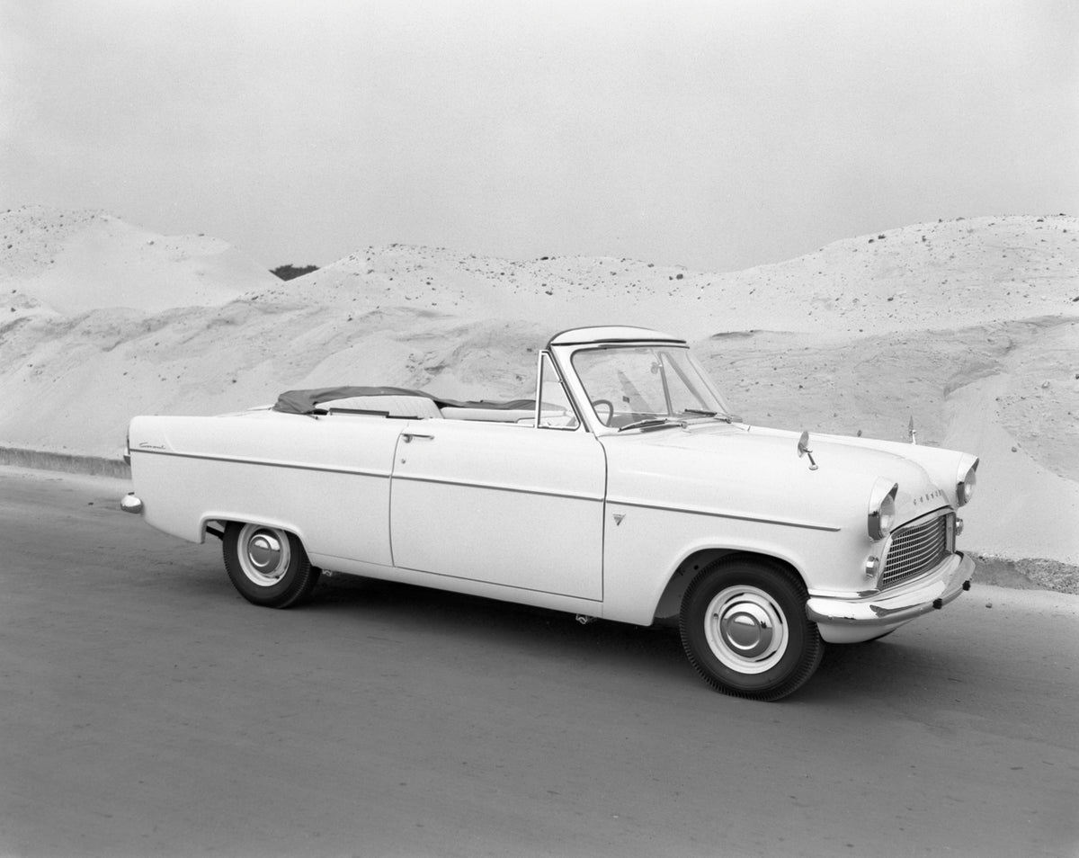 This archival image documents the 1959 Ford Consul convertible facelift and is preserved in the Ford Heritage Vault as part of Ford Motor Company's historic photographic archive. Free for personal, non-commercial use. Ford Heritage Vault reference...