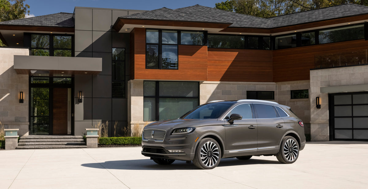 This archival image documents the 2022 Lincoln Nautilus at scenic house and is preserved in the Ford Heritage Vault as part of Ford Motor Company's historic photographic archive. Free for personal, non-commercial use. Ford Heritage Vault reference...