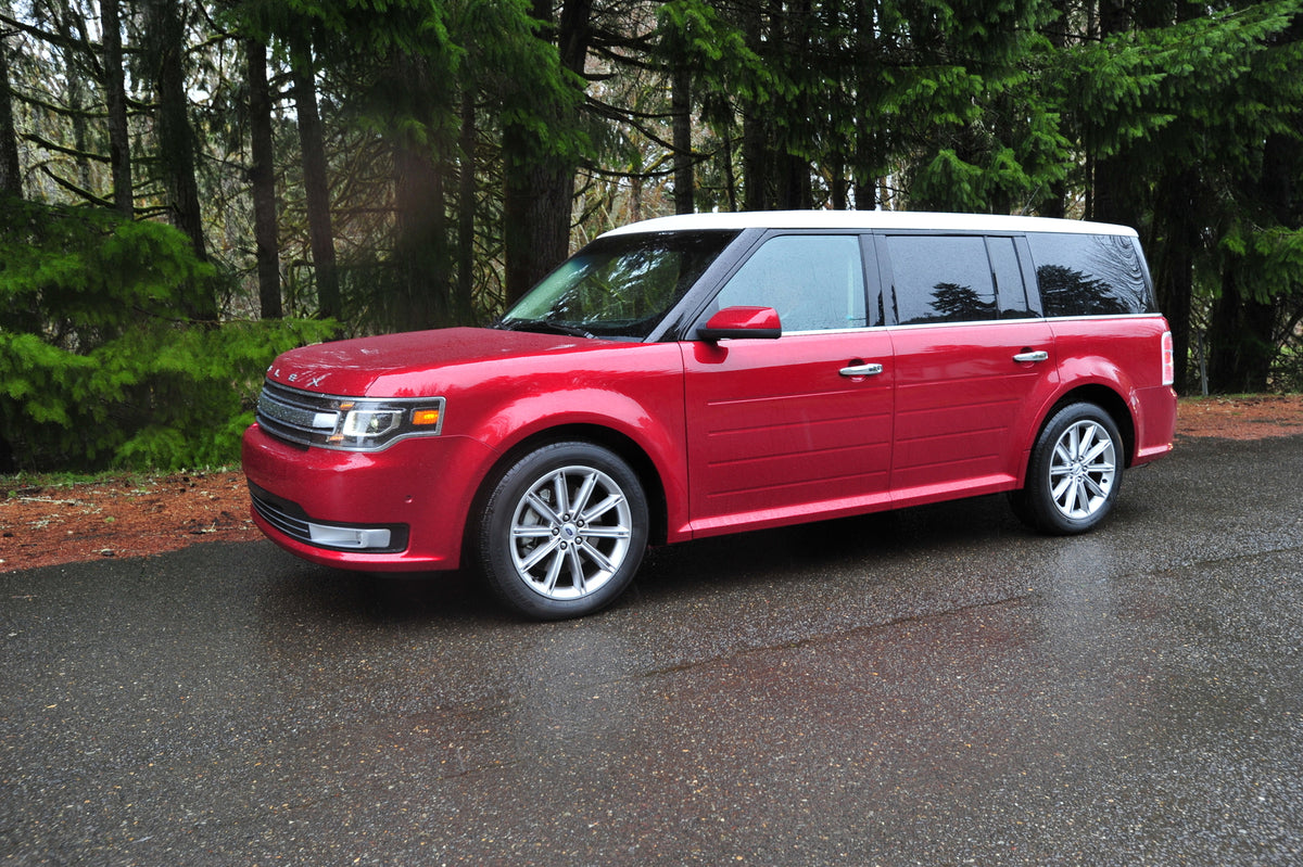 This archival image documents the 2013 Ford Flex scenic trees and is preserved in the Ford Heritage Vault as part of Ford Motor Company's historic photographic archive. Free for personal, non-commercial use. Ford Heritage Vault reference AR-2008-8...
