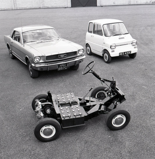 1967 Ford Mustang fastback, Ford Comuta concept, and Comuta concept chassis at Dunton and Warley HV 1967-0036