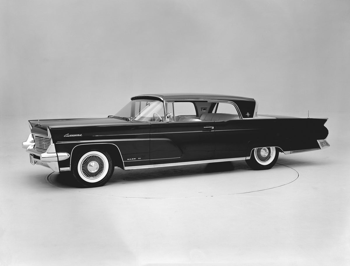 This archival image documents the 1959 Lincoln Continental Mark IV and is preserved in the Ford Heritage Vault as part of Ford Motor Company's historic photographic archive. Free for personal, non-commercial use. Ford Heritage Vault reference AR-2...