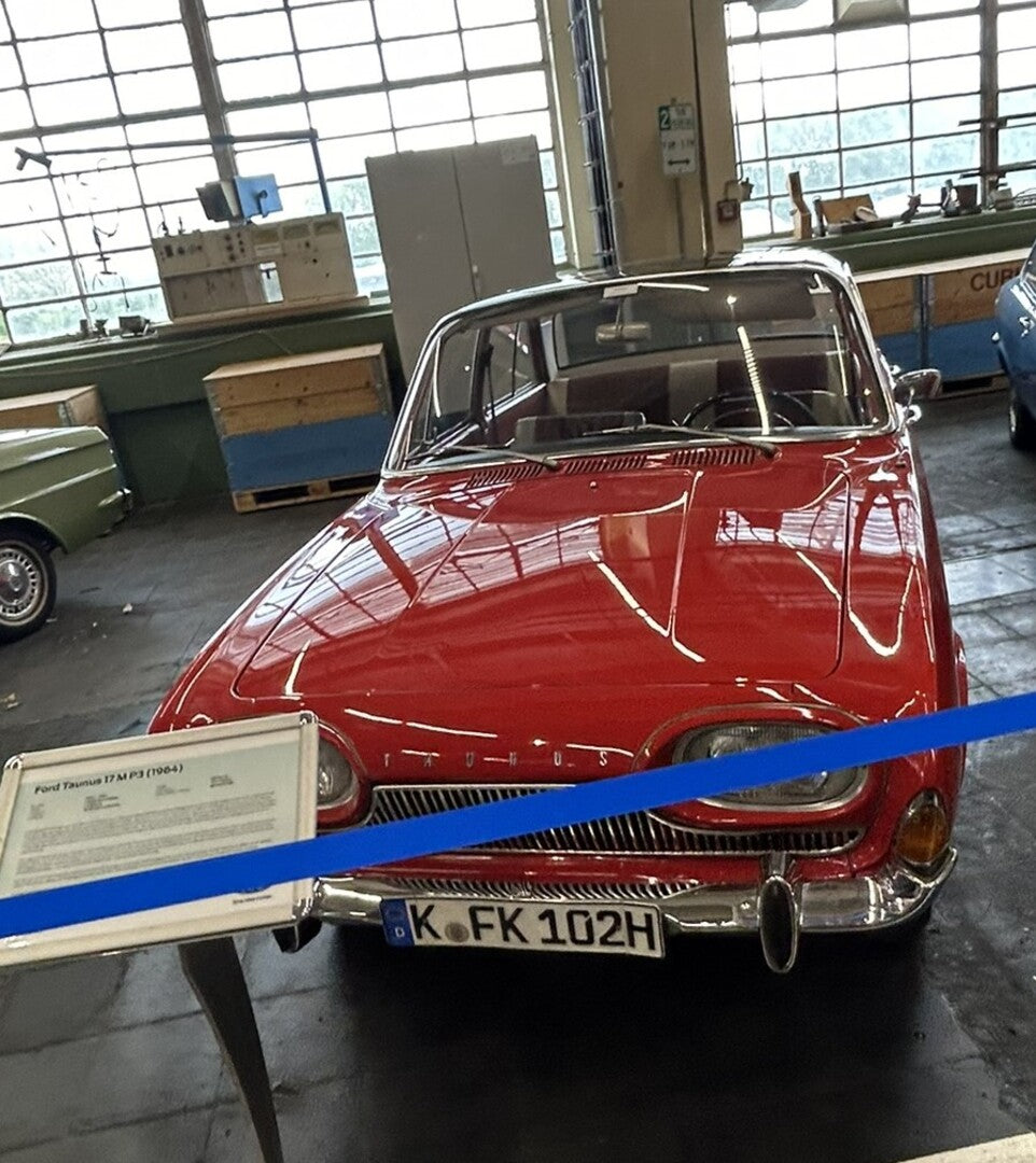 This archival image documents the 1964 Ford Taunus 17M Badewanne P3 and is preserved in the Ford Heritage Vault as part of Ford Motor Company's historic photographic archive. Free for personal, non-commercial use. Ford Heritage Vault reference AR-...